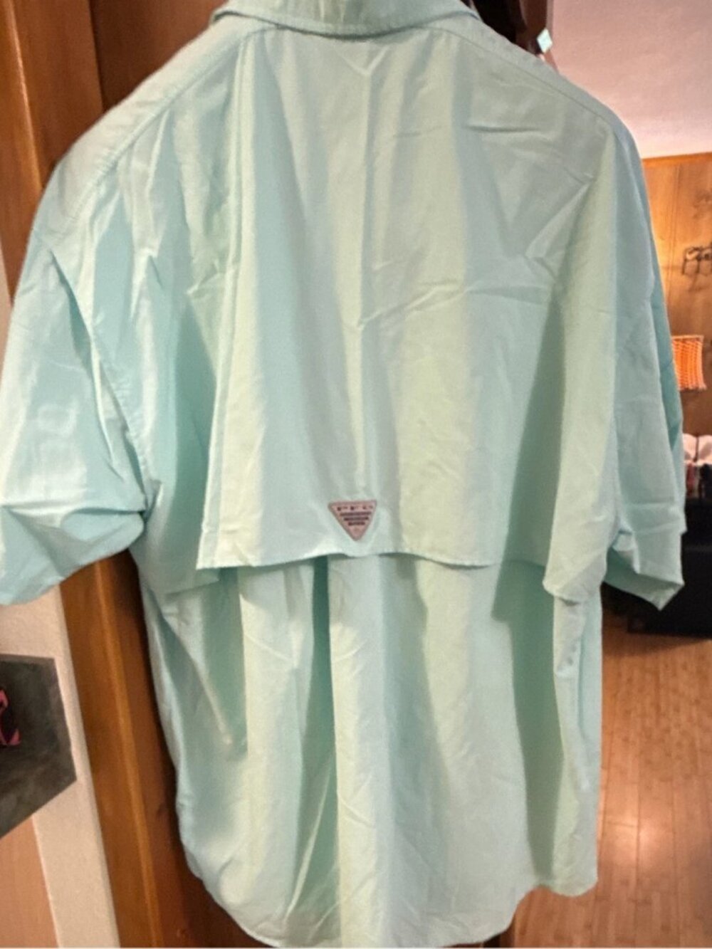 Columbia PFG Omni-Shade Men's 2XL Light Blue Short Sleeve Button-Up Fishing